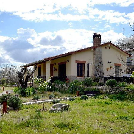Casa Valeriana Villa Navaconcejo Exterior foto